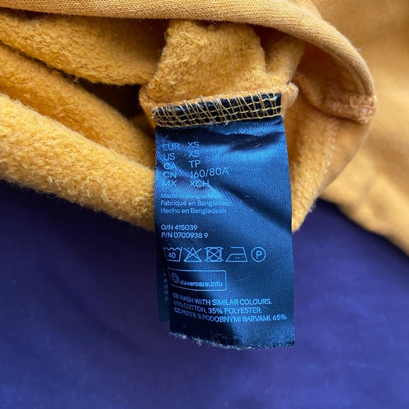 H&M Divided Mustard Yellow Long Sleeve Ruched Crop Top - Picture 9 of 9